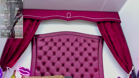 Maddison online show from September 24, 2:09 pm