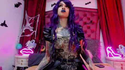 Maddison online show from October 25, 12:56 pm