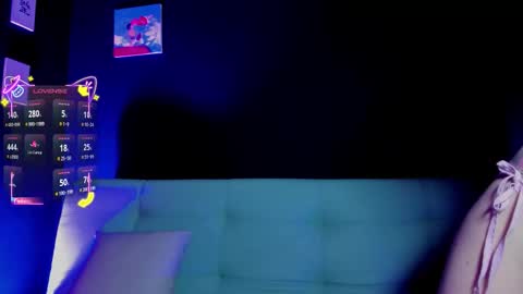 Madison Watson online show from March 18, 7:11 am