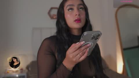 Valentina   1030   530  -  online show from May 12, 6:10 am