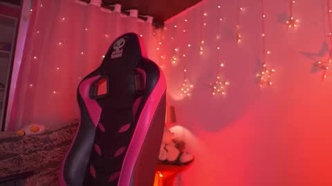 Madison   online show from January 10, 1:57 pm