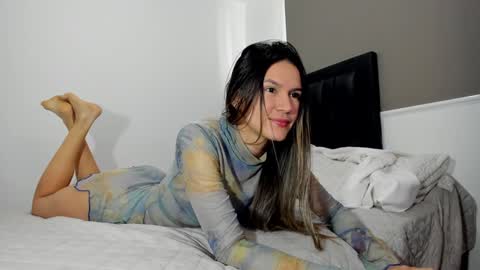 Snapshot of madison_rosexx chatting on December 10, 6:38 pm Mady online show from December 10, 6:38 pm