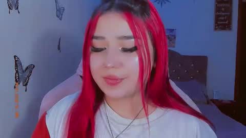 Snapshot of madison_x17 chatting on February 16, 11:34 pm madso x17 online show from February 16, 11:34 pm