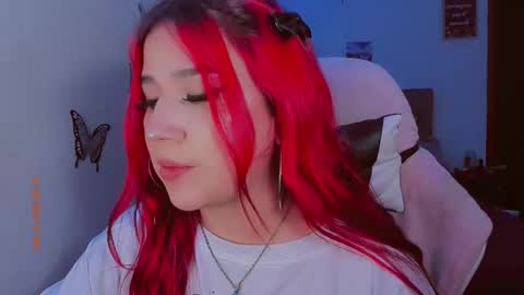 Snapshot of madison_x17 chatting on March 10, 1:10 am madso x17 online show from March 10, 1:10 am