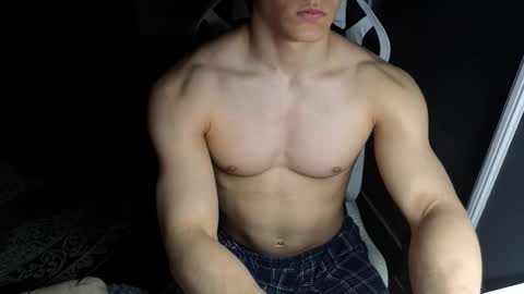 madisonboy2 online show from March 14, 10:26 pm