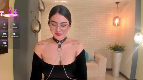 Snapshot of madisoncollinsx chatting on March 4, 9:22 pm Maddi Collins online show from March 4, 9:22 pm