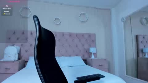 madison online show from November 6, 2:07 pm