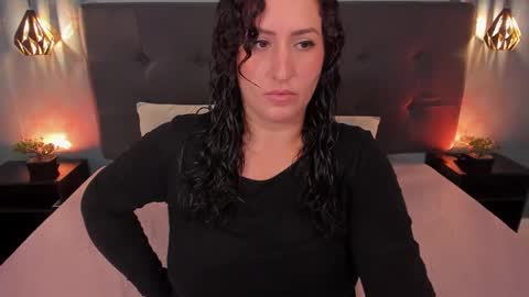 Madison Smith online show from December 24, 12:55 am