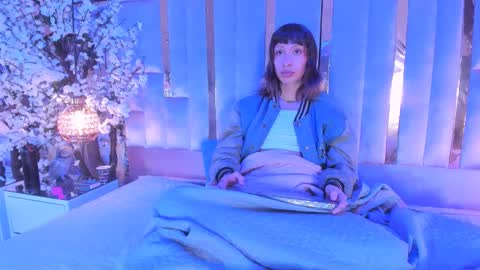  Madison  online show from December 19, 10:44 am