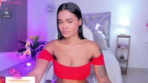 Snapshot of madisson_davon chatting on January 19, 2:38 pm Madisson Davon online show from January 19, 2:38 pm
