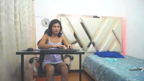 Snapshot of madisson_jones18 chatting on March 14, 11:26 am madisson_jones18 online show from March 14, 11:26 am