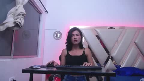 Snapshot of madisson_jones18 chatting on March 20, 11:48 am madisson_jones18 online show from March 20, 11:48 am