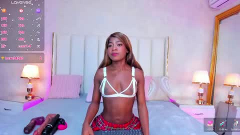 madissonbonny_ online show from May 12, 9:12 pm
