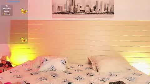    online show from December 15, 7:18 pm