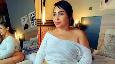 MADISSOONE  online show from May 15, 11:34 pm
