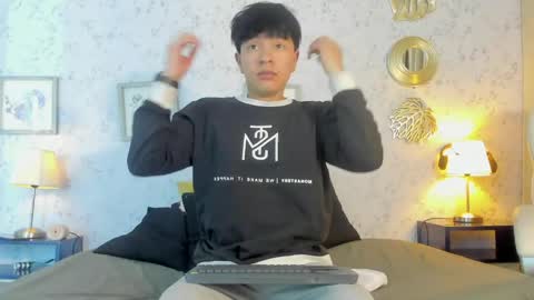 Matthew online show from April 3, 3:26 am