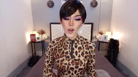 Wil online show from October 7, 12:30 am