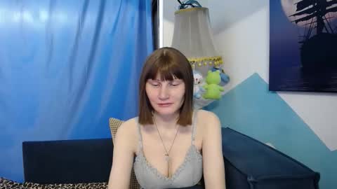 Elizabeth online show from December 23, 1:47 am