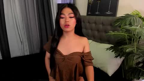 madonnajhonson online show from October 18, 9:10 am