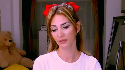 Snapshot of madyeroberts chatting on January 12, 10:12 pm Madye Roberts online show from January 12, 10:12 pm