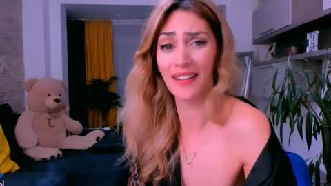 Snapshot of madyeroberts chatting on February 21, 3:01 am Madye Roberts online show from February 21, 3:01 am