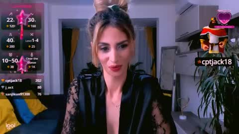 Snapshot of madyeroberts chatting on March 3, 11:14 pm Madye Roberts online show from March 3, 11:14 pm