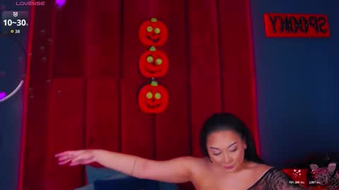 MadyLuxx online show from November 1, 8:22 pm