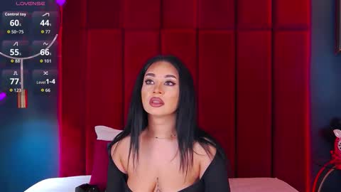 MadyLuxx online show from November 29, 8:23 pm