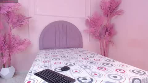 Snapshot of madyscarlett chatting on September 29, 11:48 am madyscarlett online show from September 29, 11:48 am