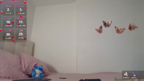 madysson__js_ online show from October 6, 10:51 pm