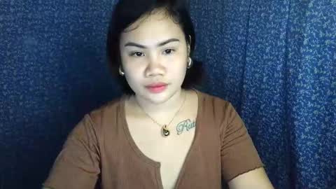 mae_hottie69 online show from February 12, 2:12 pm