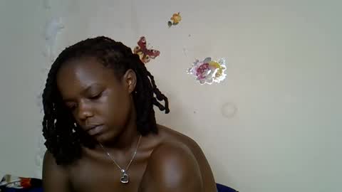 Maee online show from December 4, 4:33 am