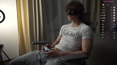 Mike XMaestro 3369 online show from October 18, 9:48 pm