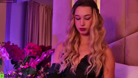 M. online show from October 22, 6:29 pm