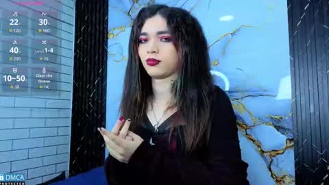 Snapshot of maevekuro chatting on January 8, 3:09 am maevekuro online show from January 8, 3:09 am