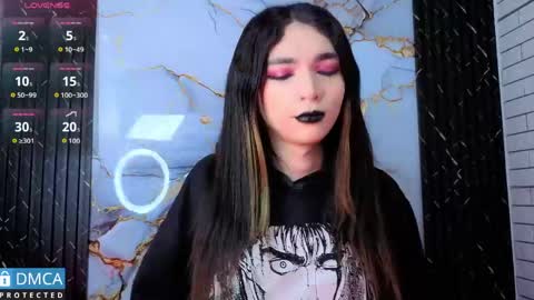 maevekuro online show from May 22, 3:02 am