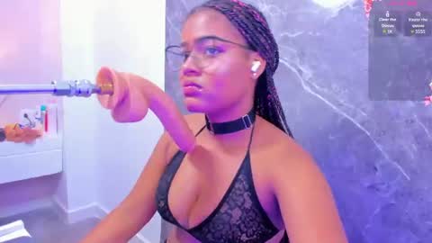 Maria fernada online show from July 3, 11:27 am