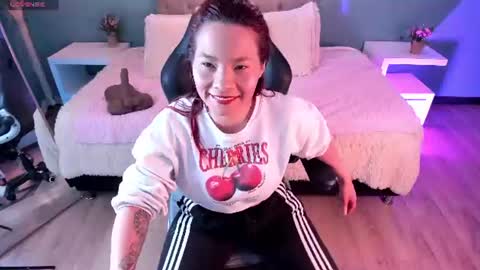 Snapshot of mafe_kailina chatting on June 20, 11:40 pm mafe_kailina online show from June 20, 11:40 pm