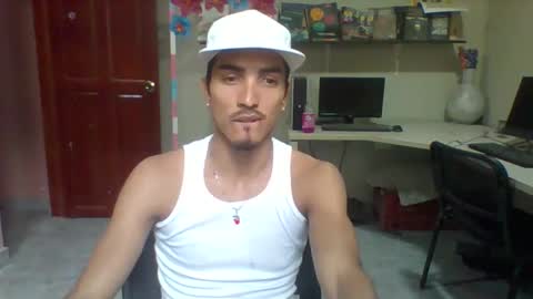 magallanes2134 online show from February 12, 9:32 pm