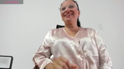 Snapshot of magentastudio2025 chatting on March 26, 3:39 pm magentastudio2025 online show from March 26, 3:39 pm