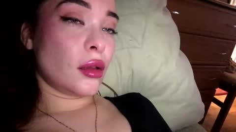 magggg658318 online show from November 26, 11:22 am