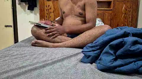 maggiegigolo online show from May 11, 4:40 am