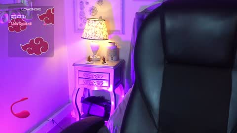   online show from February 1, 12:40 am