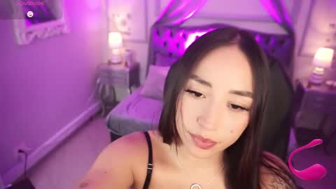   online show from September 25, 8:23 pm