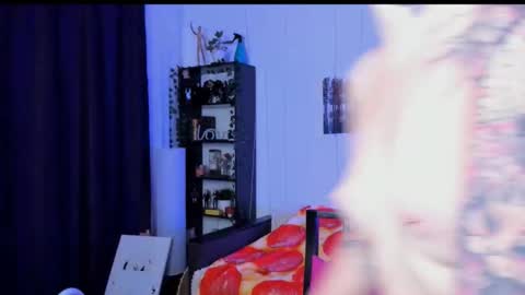 Magic Allie online show from November 29, 6:27 am