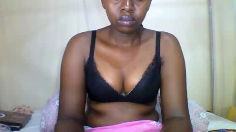 Snapshot of magic_bliss chatting on March 6, 10:56 am Bliss online show from March 6, 10:56 am