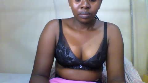 Snapshot of magic_bliss chatting on March 8, 10:08 am Bliss online show from March 8, 10:08 am