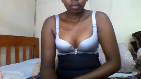 Snapshot of magic_bliss chatting on March 15, 11:49 am Bliss online show from March 15, 11:49 am