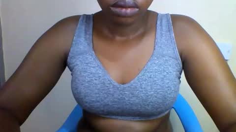 Snapshot of magic_bliss chatting on March 25, 7:58 am Bliss online show from March 25, 7:58 am