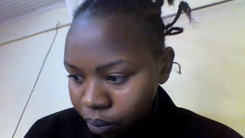 Snapshot of magic_bliss chatting on March 30, 4:35 am Bliss online show from March 30, 4:35 am